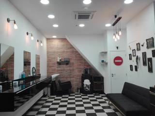 Criação de Projecto para espaço comercial (barbearia, Leiria Shopping), Factos Studio Factos Studio 상업공간