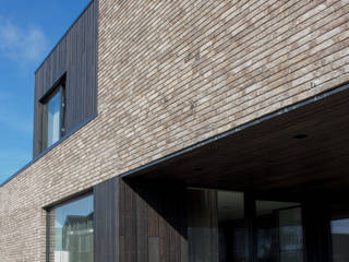 Moderne kubuswoning in plan Vaart Alkmaar, Nico Dekker Ontwerp & Bouwkunde Nico Dekker Ontwerp & Bouwkunde 現代房屋設計點子、靈感 & 圖片