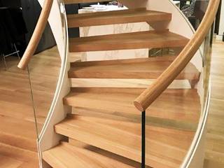 Curved sleek staircase , Grand Design Stairs Grand Design Stairs درج