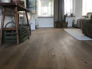 Industrial living @ ARDEE Design, ARDEE Parket Interieur Design ARDEE Parket Interieur Design Salones industriales Madera Acabado en madera