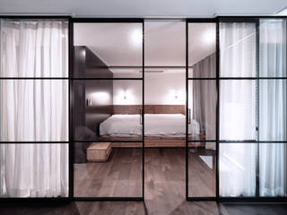 Room in Room Partition Wall, 알루미늄 슬라이딩도어, 유리슬라이딩도어, WITHJIS(위드지스) WITHJIS(위드지스) Modern style bedroom Aluminium/Zinc Black