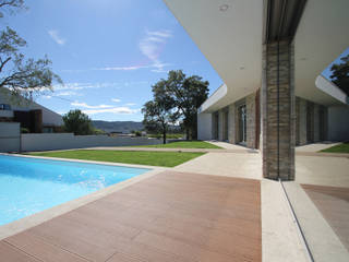 Moradia em Recarei, SOUSA LOPES, arquitectos SOUSA LOPES, arquitectos 빌라