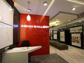 asian gallery..so far so good.., SPACCE INTERIORS SPACCE INTERIORS Commercial spaces