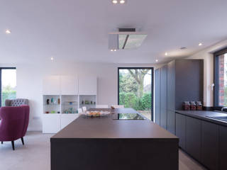 Mr & Mrs Fleet Jones, Diane Berry Kitchens Diane Berry Kitchens Built-in kitchens Grey
