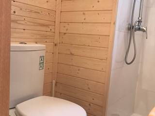 Modelo T1 chave na mão, Drevo - Wood Solutions Lda Drevo - Wood Solutions Lda Country style bathroom
