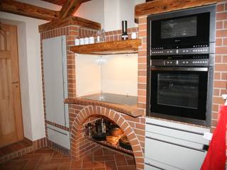 die schönsten rustikalen Küchen Deutschlands, Heinrich-Wohnraumveredelung , Inhaber Ph. Lakomczyk Heinrich-Wohnraumveredelung , Inhaber Ph. Lakomczyk Rustic style kitchen