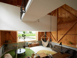 m house, Takeru Shoji Architects.Co.,Ltd Takeru Shoji Architects.Co.,Ltd Living room