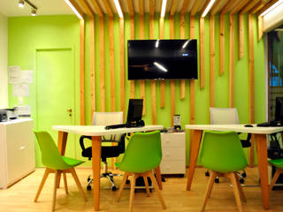 Destino SUL - Agencia de Viaje, Triad Group Triad Group Commercial spaces Wood Wood effect