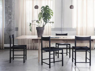 Shaker Stil mit skandinavischer Note, HolzDesignPur HolzDesignPur Scandinavian style dining room Wood Wood effect