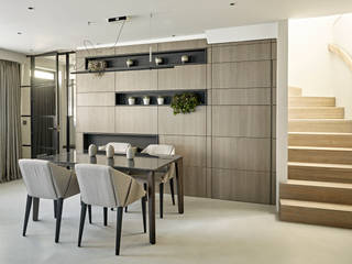 An urban chic mews in Fulham, Tailored Living Interiors Tailored Living Interiors Industrial style dining room Concrete