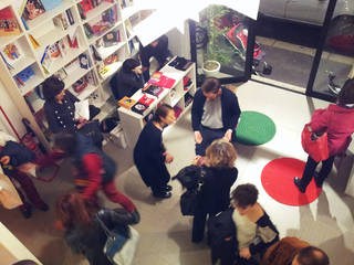 Libreria Aribac, auge architetti auge architetti Commercial spaces