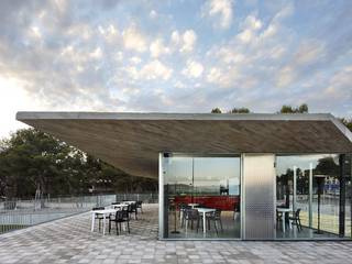 Club Deportivo Vallpala, VICEVERSA Architecture & Design VICEVERSA Architecture & Design Aeropuertos de estilo minimalista