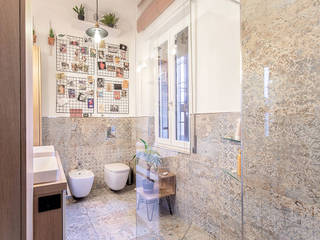 Ristrutturazione appartamento di 80 mq a Brescia, Facile Ristrutturare Facile Ristrutturare Casas de banho ecléticas