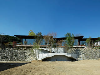 金山の家, arc-d arc-d Casas estilo moderno: ideas, arquitectura e imágenes