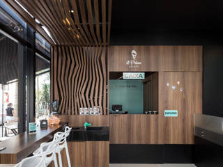 Gelateria il Primo Gelato, Okla Arquitetura Okla Arquitetura Commercial spaces Wood Wood effect