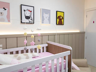 Apartamento moderno e colorido, Panorama Arquitetura & Interiores Panorama Arquitetura & Interiores Eclectic style nursery/kids room