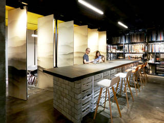 DESIGN & SUBMISSION SERVICES FOR FABRIC SHOWROOM & OFFICE, RSDS Architects RSDS Architects Коммерческие помещения