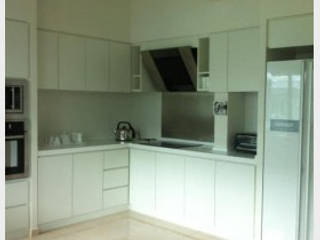 Interior Design and Renovation for Condominium, Atmosphere Axis Sdn Bhd Atmosphere Axis Sdn Bhd Cucina attrezzata