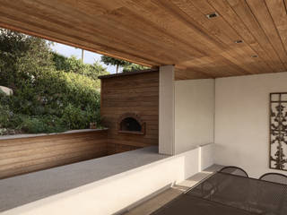RISTRUTTURAZIONE VILLA IN CANTON TICINO, Studio Architettura Macchi Studio Architettura Macchi Modern garden Solid Wood