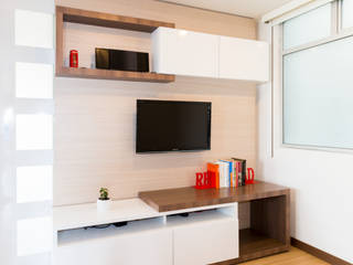 MUEBLE TV + PANEL + PUERTA CORREDIZA (BOGOTA), noc-noc noc-noc Modern Study Room and Home Office Chipboard Wood effect