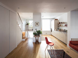 A Functional Townhouse Near Westbourne Park, London, Easton Design Office Ltd Easton Design Office Ltd Kitchen