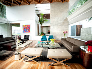 DISEÑO DE INTERIORES Y MOBILIARIO , Grupo Quadro Grupo Quadro Modern living room