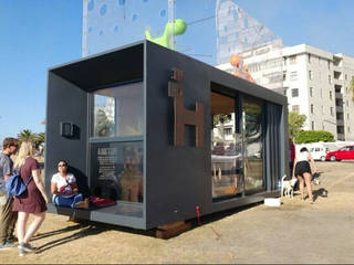 Container - Mobile Dog Adoption Centre in Cape Town, Container Rental and Sales (Pty) Ltd Container Rental and Sales (Pty) Ltd Espacios comerciales