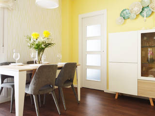 Alegría y color en una primera vivienda, Noelia Villalba Interiorista Noelia Villalba Interiorista Mediterranean style dining room