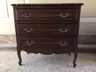 Restauración de muebles para dormitorio por ANADECO, ANADECO - Decoradora y Diseñadora de Interiores - La Plata ANADECO - Decoradora y Diseñadora de Interiores - La Plata Rustic style bedroom