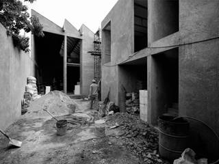 PRODUCTORA SE´WÁ, WAYAK' ARQUITECTOS WAYAK' ARQUITECTOS Commercial spaces Reinforced concrete