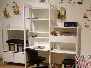 Estante c/ secretária, FLEXA Lisboa FLEXA Lisboa Nursery/kid’s room Wood Wood effect