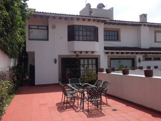 LOMAS HIPODROMO, MAGNIFICA RESIDENCIA ESTILO COLONIAL, NettelHaus NettelHaus Colonial style balcony, porch & terrace