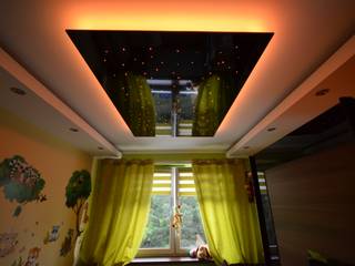 Star ceiling for baby's bedroom, Stellar Lighting Ltd. Stellar Lighting Ltd. Quarto infantil moderno Alumínio/Zinco