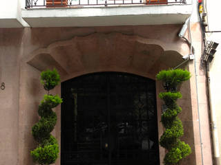 Departamento estilo Colonial Californiano en Newton en Polanco: Pasillos y recibidores de estilo  por Bienes Raices Gaia