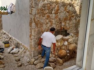 Revestimentos de paredes e muros em Pedra Moledo, Bizzarri Pedras Bizzarri Pedras Rustic style conservatory