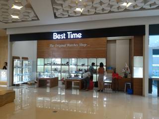 Interior Toko Best Time - Sadira Plaza - Pekanbaru, RF Arch & Design RF Arch & Design