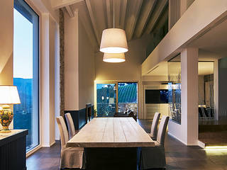 Villa Sorbo, Cosenza, Sammarro Architecture Studio Sammarro Architecture Studio Modern dining room