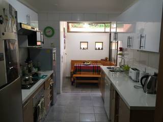 Remodelación Cocina y dormitorios - Lo Barnechea, ESARCA ESARCA Кухня в стиле модерн