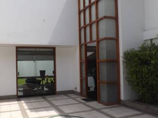 VENDO CASA EN SAN ISIDRO, L&E Inmobiland L&E Inmobiland Modern Evler