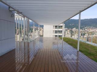 士林─木蘭居, 新綠境實業有限公司 新綠境實業有限公司 Roof terrace Wood-Plastic Composite Wood effect