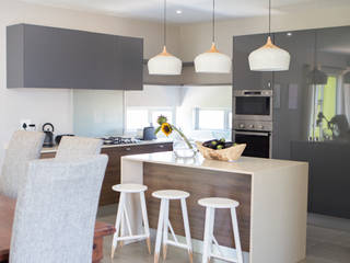 Bikki Wes Estate, Cecilia Architects CC Cecilia Architects CC Modern kitchen