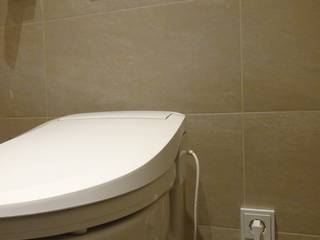 Hotel equipado com Shower Toilet Seat "seat only solution", Banita, Lda. - Sanita Bidé Banita, Lda. - Sanita Bidé Kamar Mandi Modern