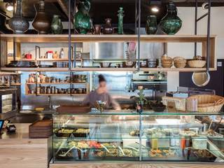 Rénovation complète d'un Café - Restaurant, Créateurs d'Interieur Créateurs d'Interieur Aéroports modernes