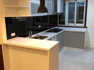 南京西路廚房浴室翻新案, 捷士空間設計 捷士空間設計 Kitchen