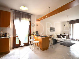 HOME STAGING: la casa di Roberta , Borea immobiliare Borea immobiliare