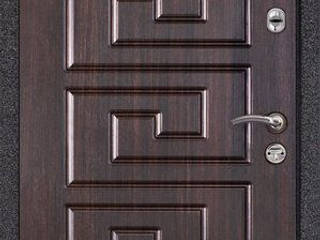 ابواب خشب 2018, شركه الثقه للديكور شركه الثقه للديكور Classic style doors Wood Wood effect