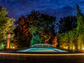 Individuelle Beleuchtung eines Gartens, Moreno Licht mit Effekt - Lichtplaner Moreno Licht mit Effekt - Lichtplaner Piscinas de jardín Madera Acabado en madera