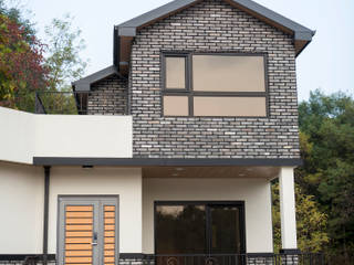 도화리주택, 8sky design 8sky design Casas de madeira Madeira Acabamento em madeira