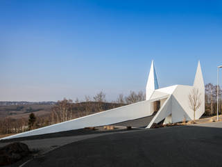 Autobahnkirche Siegerland, Schneider + Schumacher Architekten, Sebastian Hopp PHOTOGRAPHY Sebastian Hopp PHOTOGRAPHY مساحات تجارية