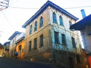 Zorlu Evi - Denizli/Babadağ, Restorizm Mimarlık Restorasyon Proje Taah. Ltd. Şti Restorizm Mimarlık Restorasyon Proje Taah. Ltd. Şti Classic style houses